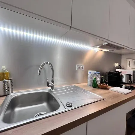 Grand 2 Pers Republique Bastille 3